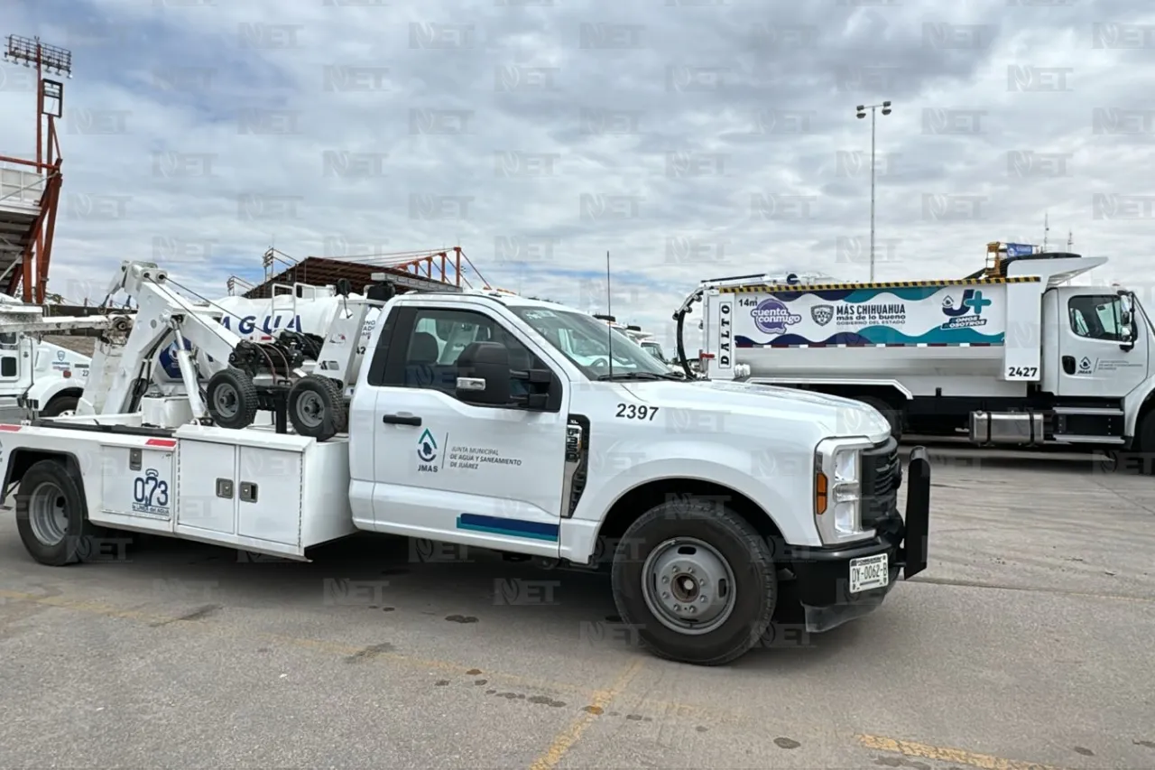Adquiere JMAS 45 vehículos nuevos para obras y limpieza urbana