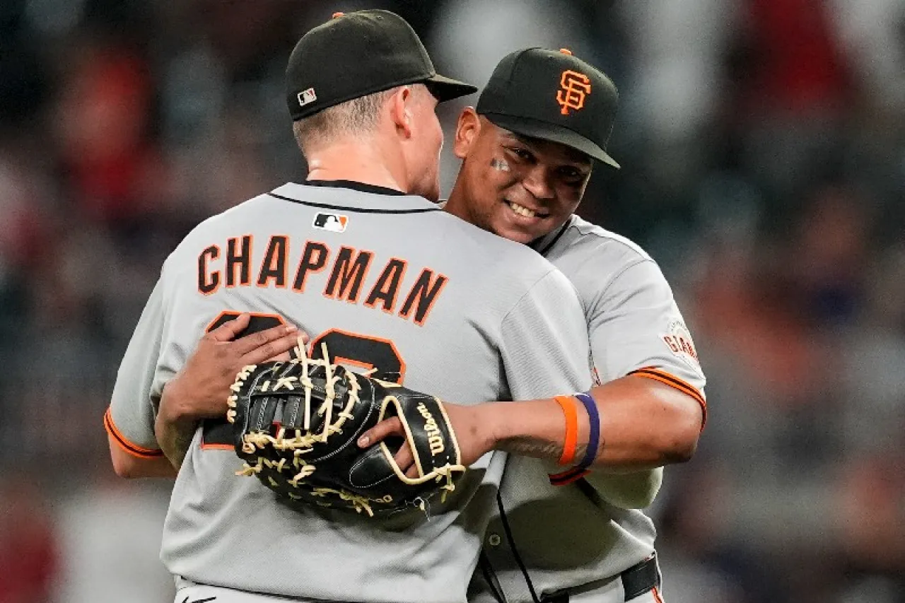 Gigantes y Rafael Devers rompen mala racha ante Atlanta