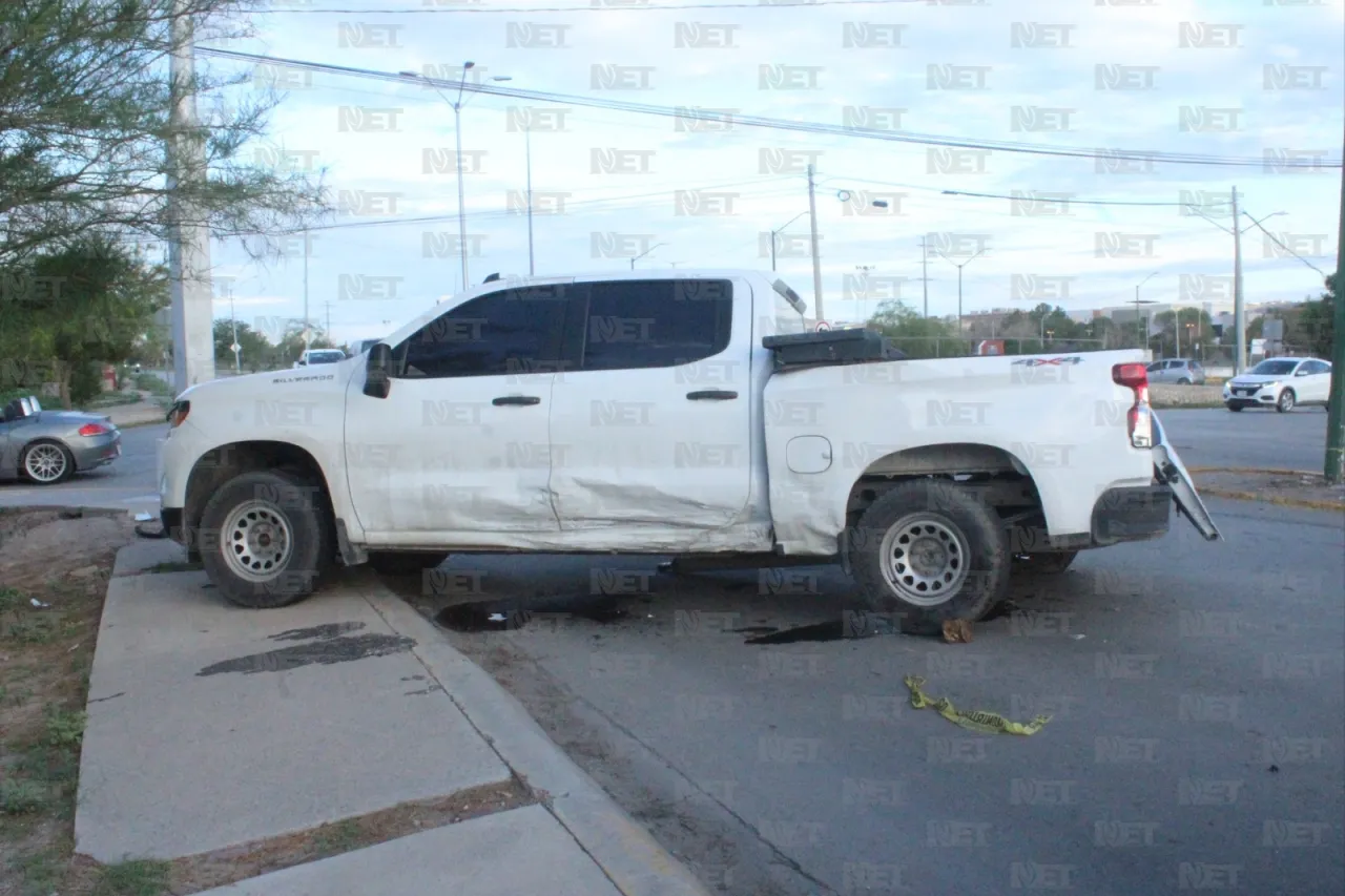 Chocan ministeriales contra Honda en la López Mateos