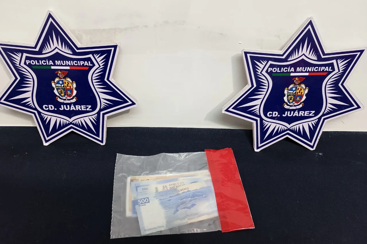 Ofrecen dinero a agentes para evitar arresto por robo