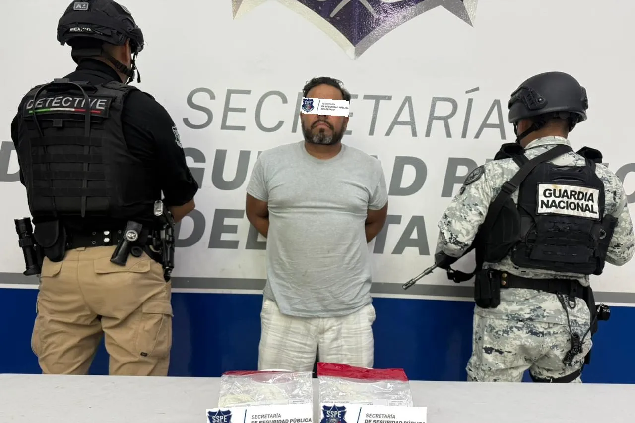 Cae sujeto a bordo de vehículo implicado en homicidio