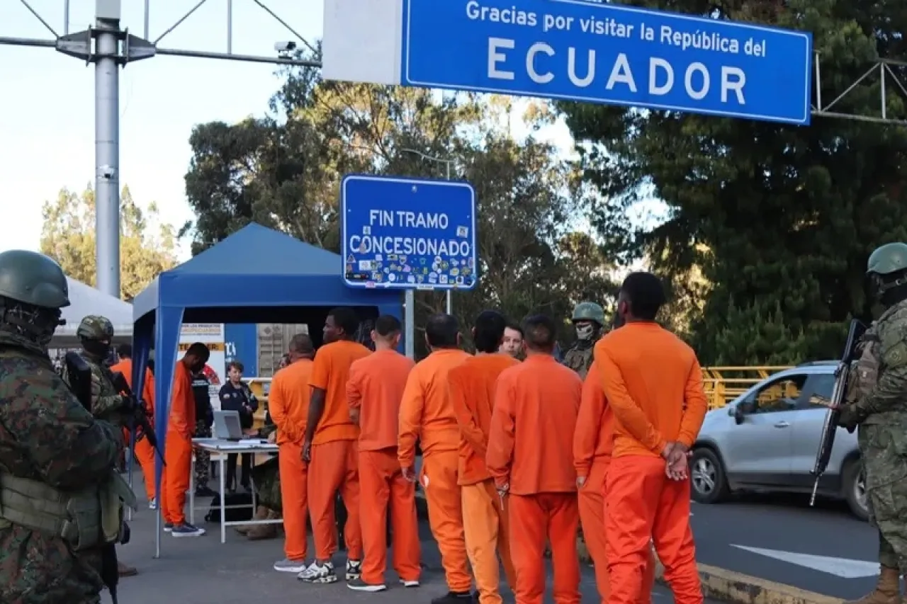 Ecuador desata pleito por deportación de criminales