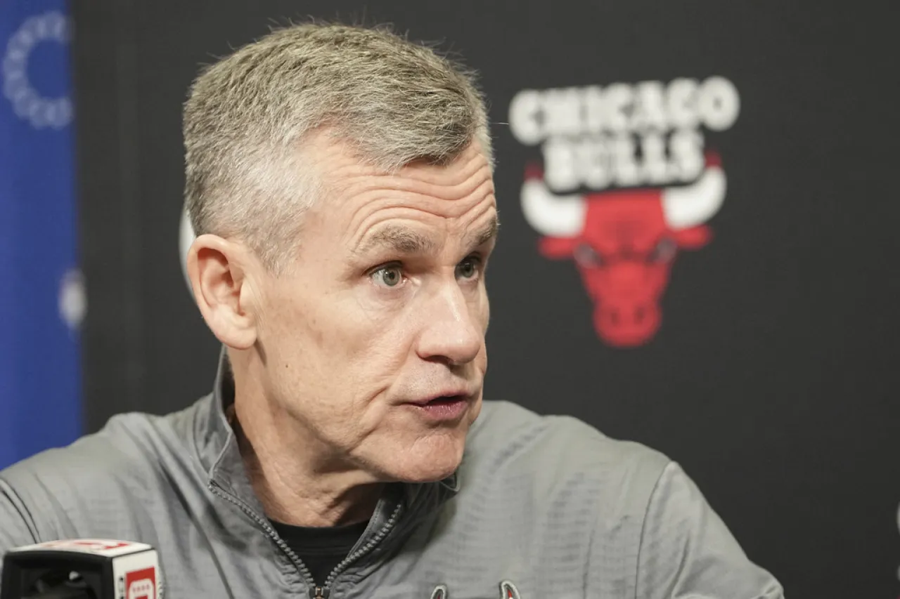 Acuerdan Bulls y Billy Donovan una extensión de contrato