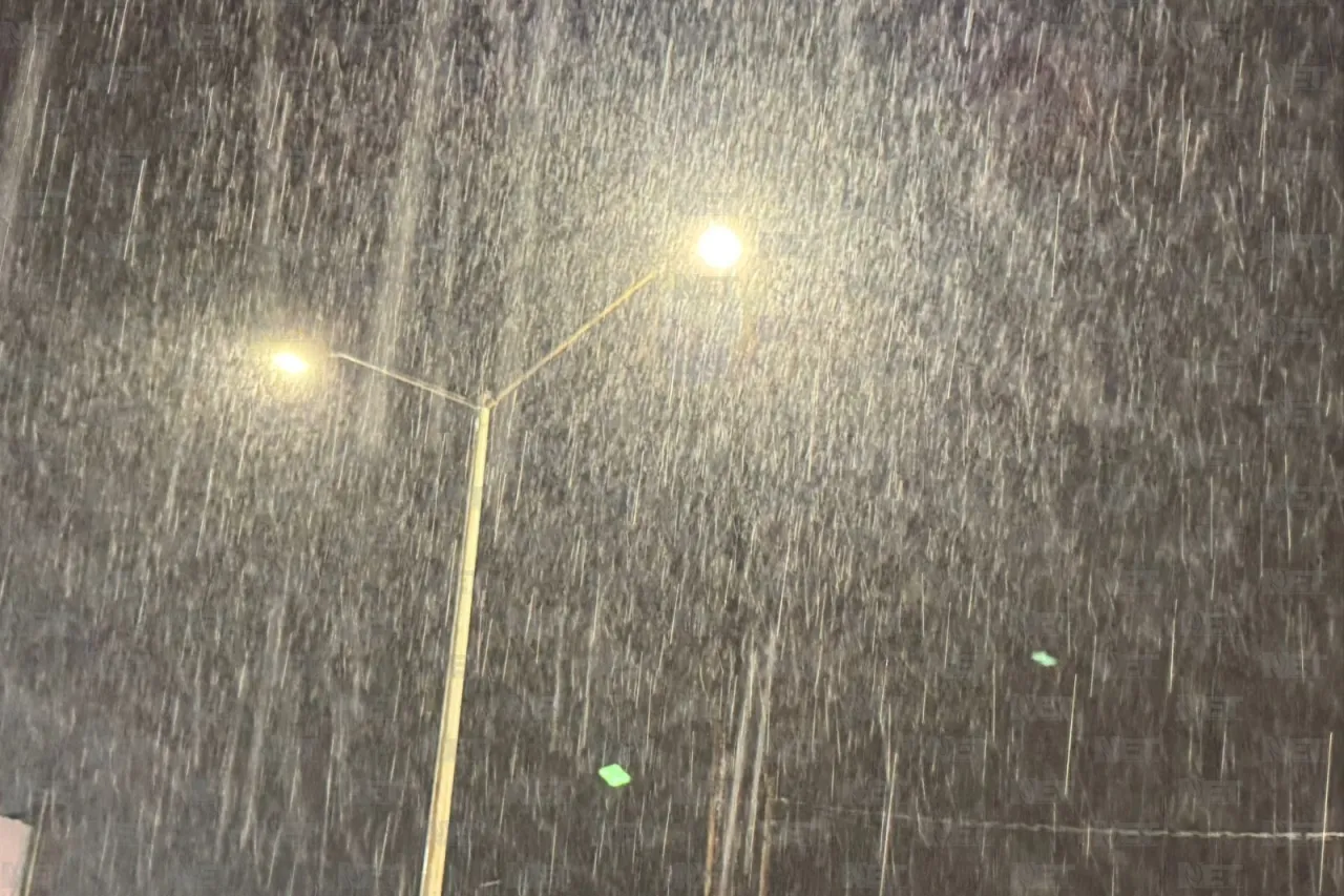 Cae aguacero al poniente de la ciudad