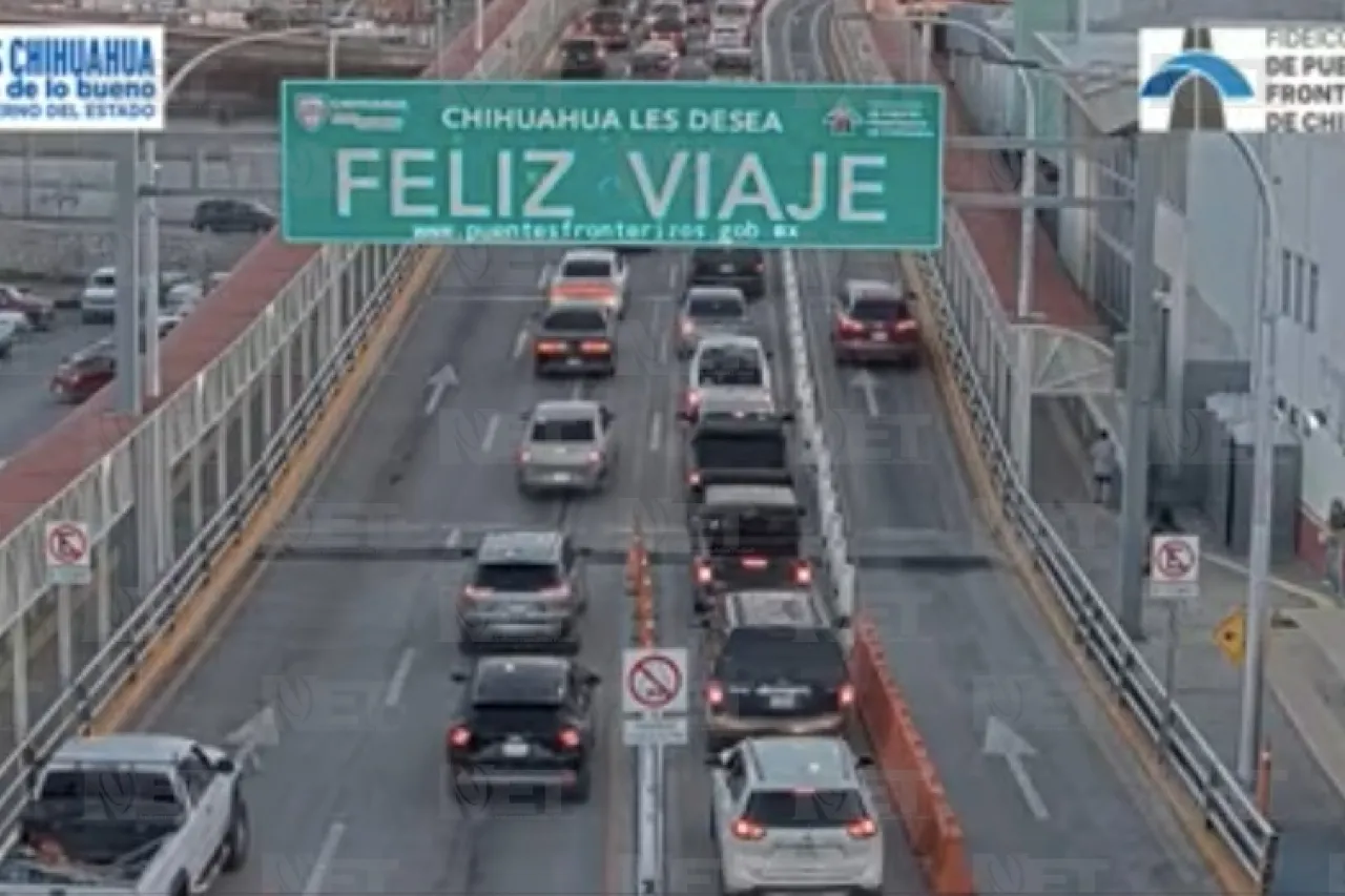 Más de una hora para cruzar a El Paso