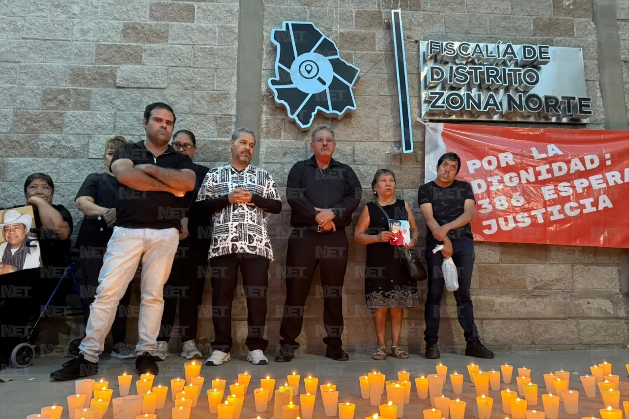 Colectivo honra con veladoras a víctimas del Crematorio Plenitud