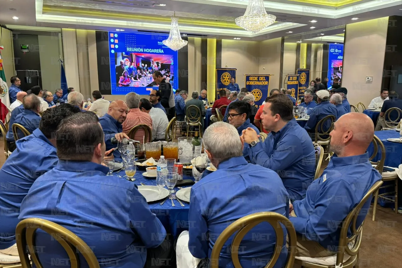 Nombran al alcalde Cruz Pérez Cuéllar socio honorario de Rotary