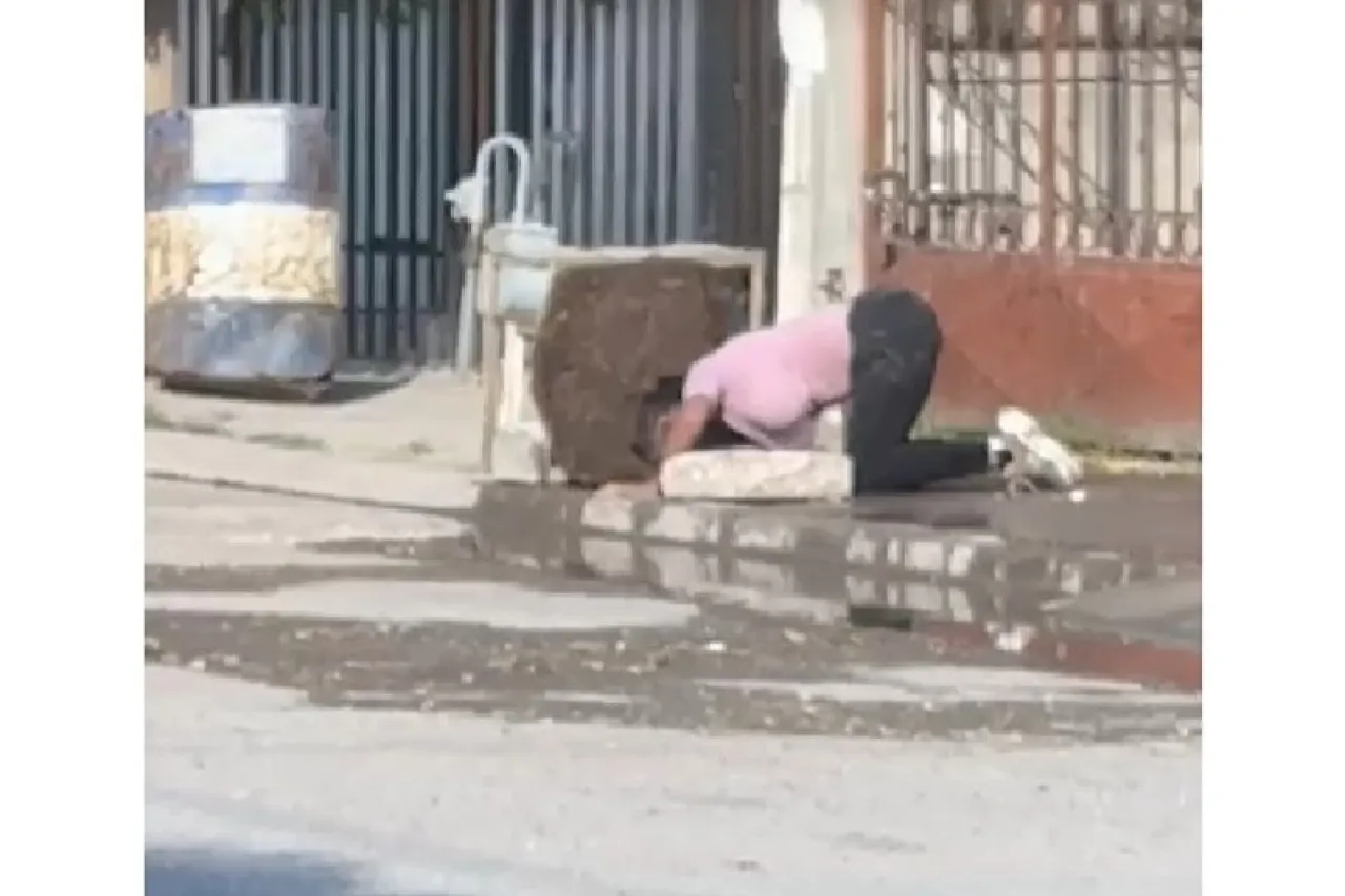 Multan con 45 mil pesos a vecina de la Río Bravo que se robaba el agua