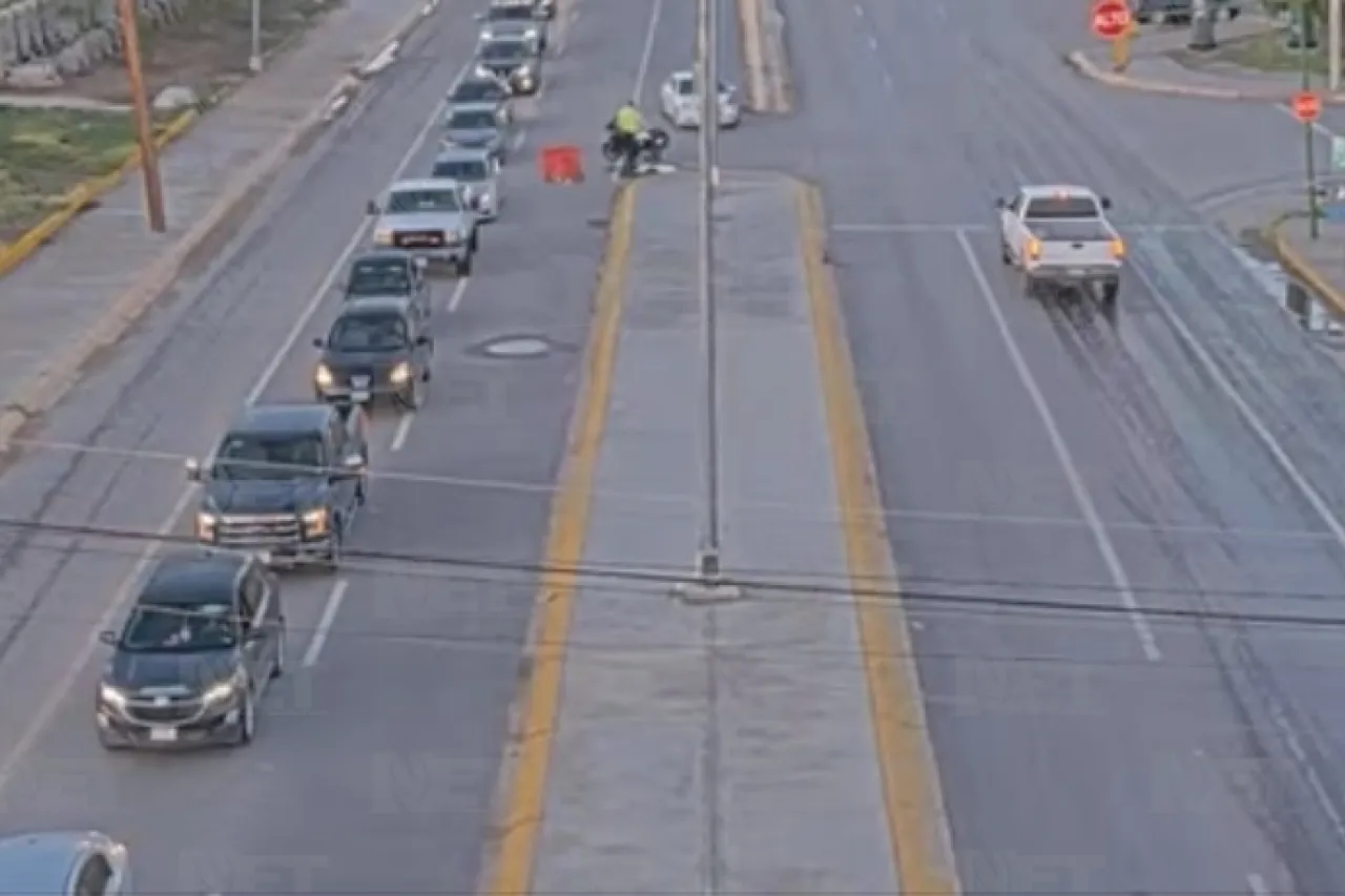 Más de una hora para cruzar a El Paso