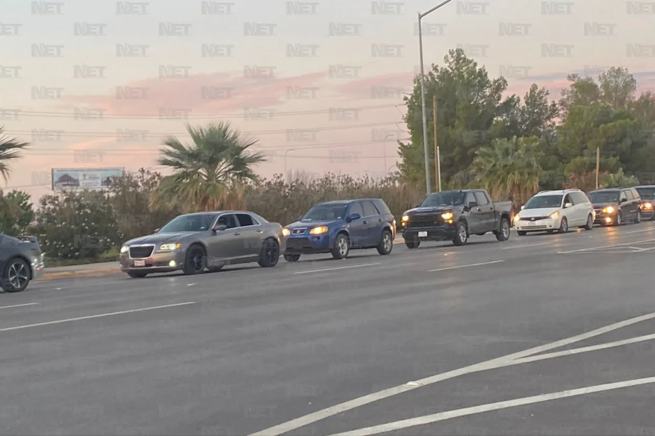 Más de una hora para cruzar a El Paso