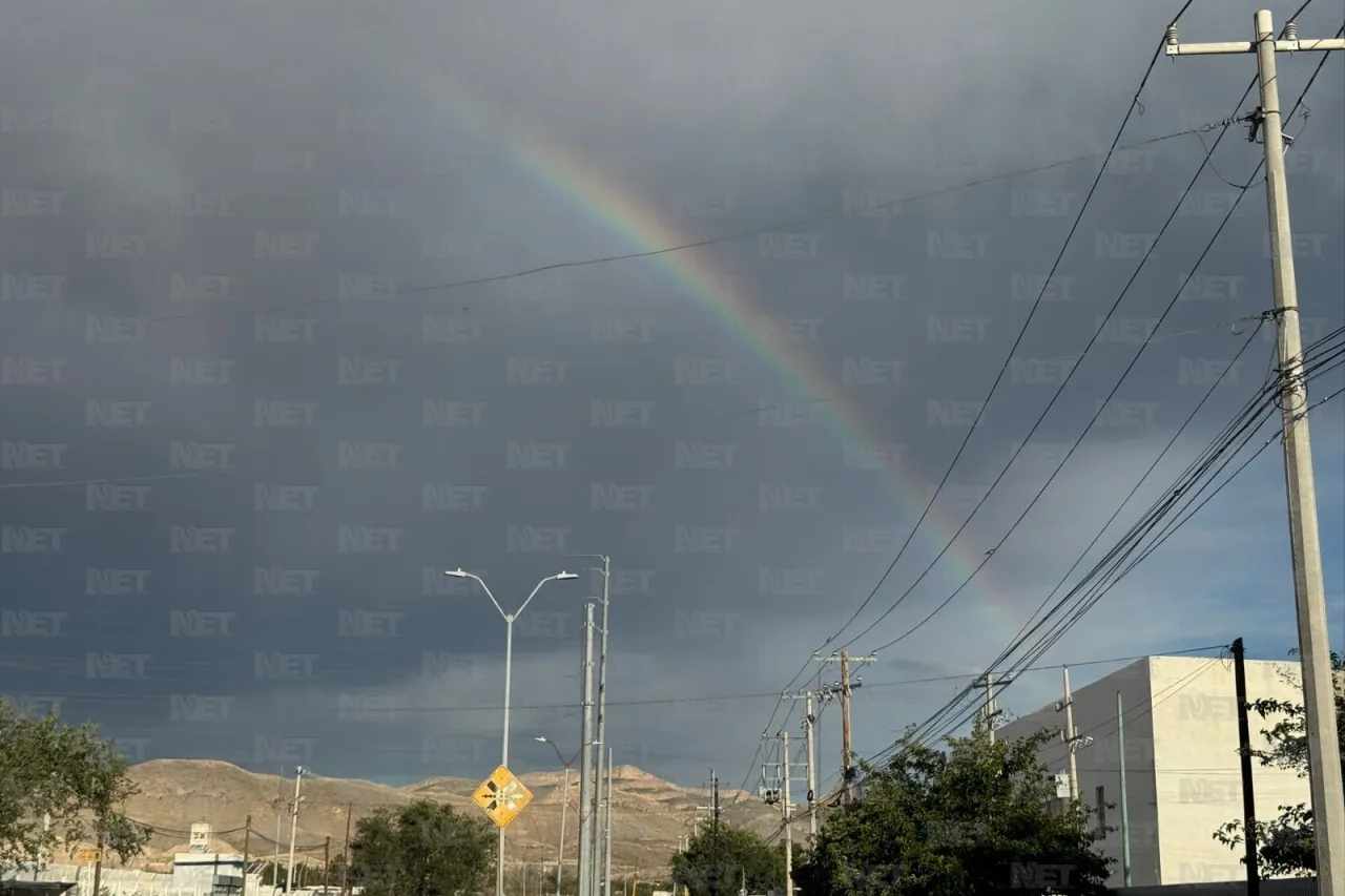Arcoíris sorprende a Juárez tras lluvias de madrugada