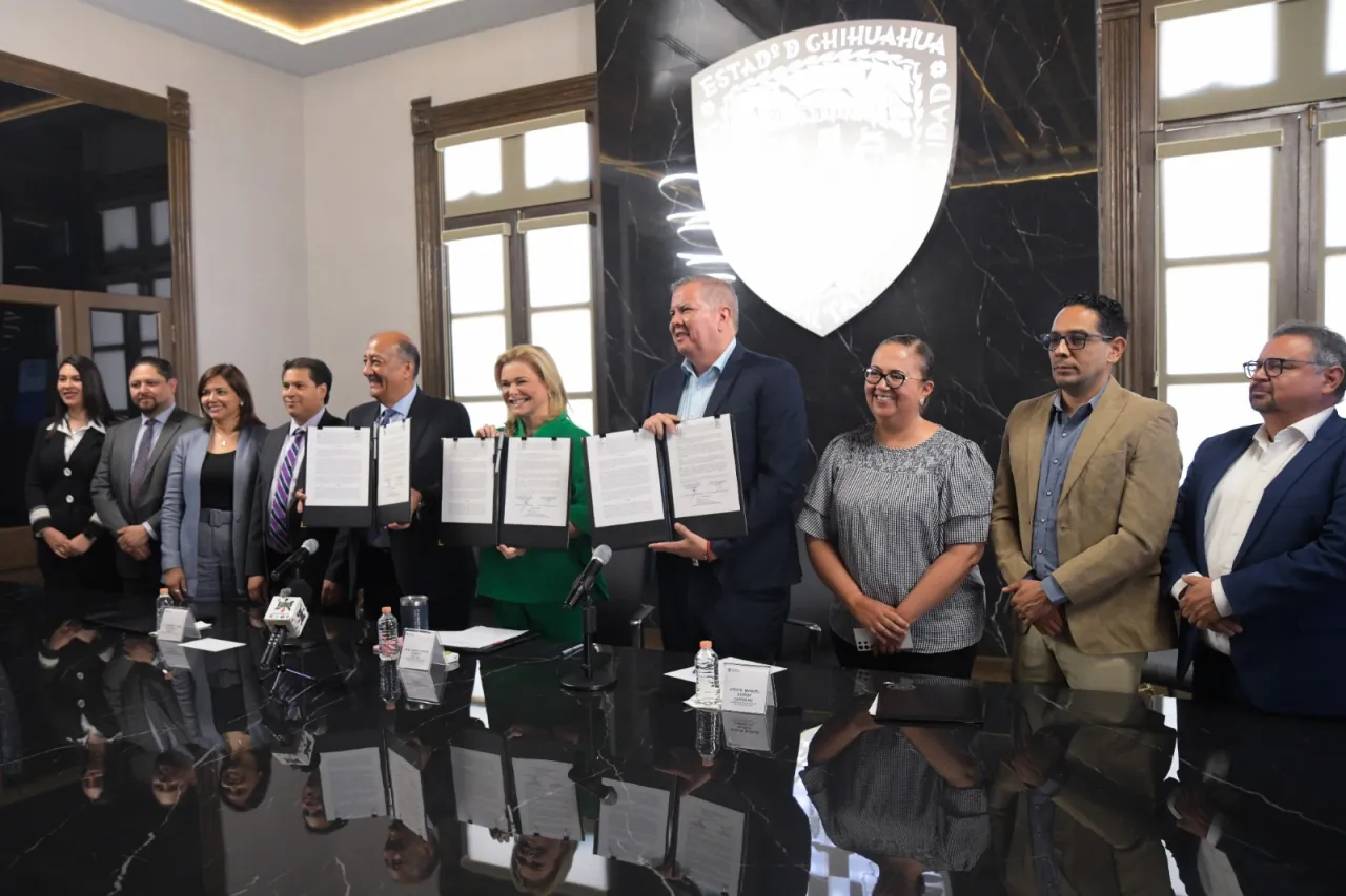 Firma Maru acuerdo para garantizar pago de prestaciones pendientes