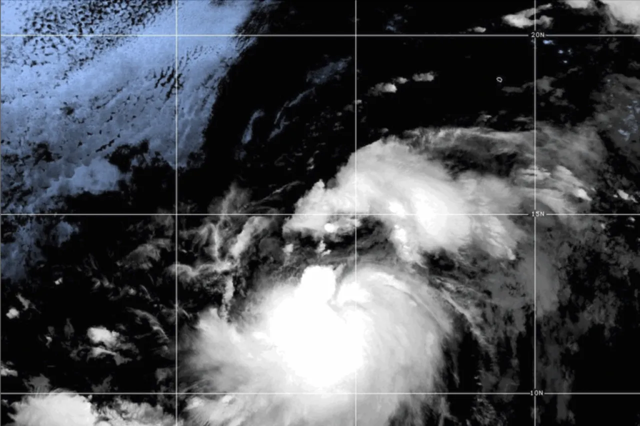 Tormenta tropical Gil se convertirá en huracán en el Pacífico oriental