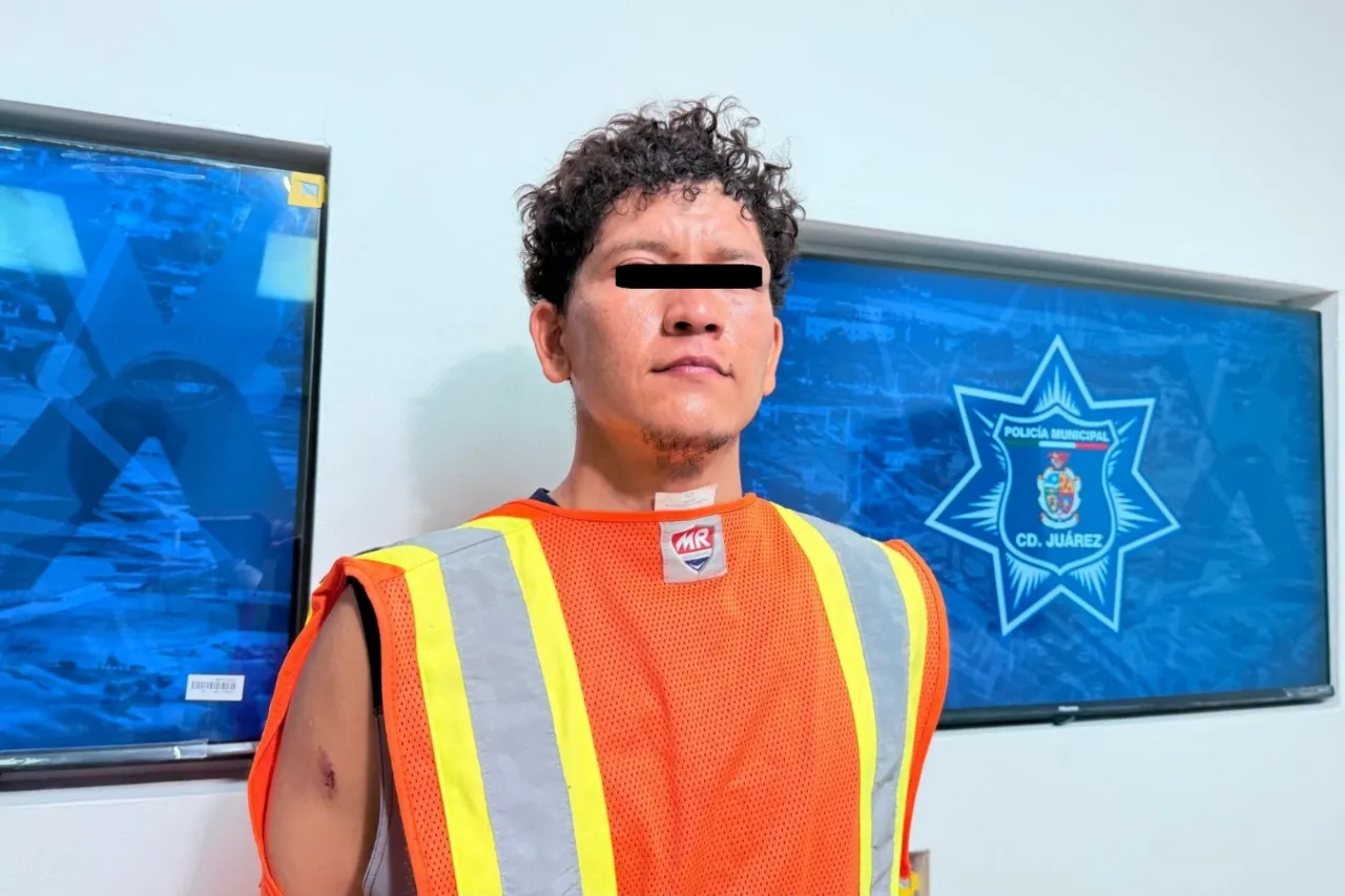 Juárez: Lo arrestan por golpear a su mamá