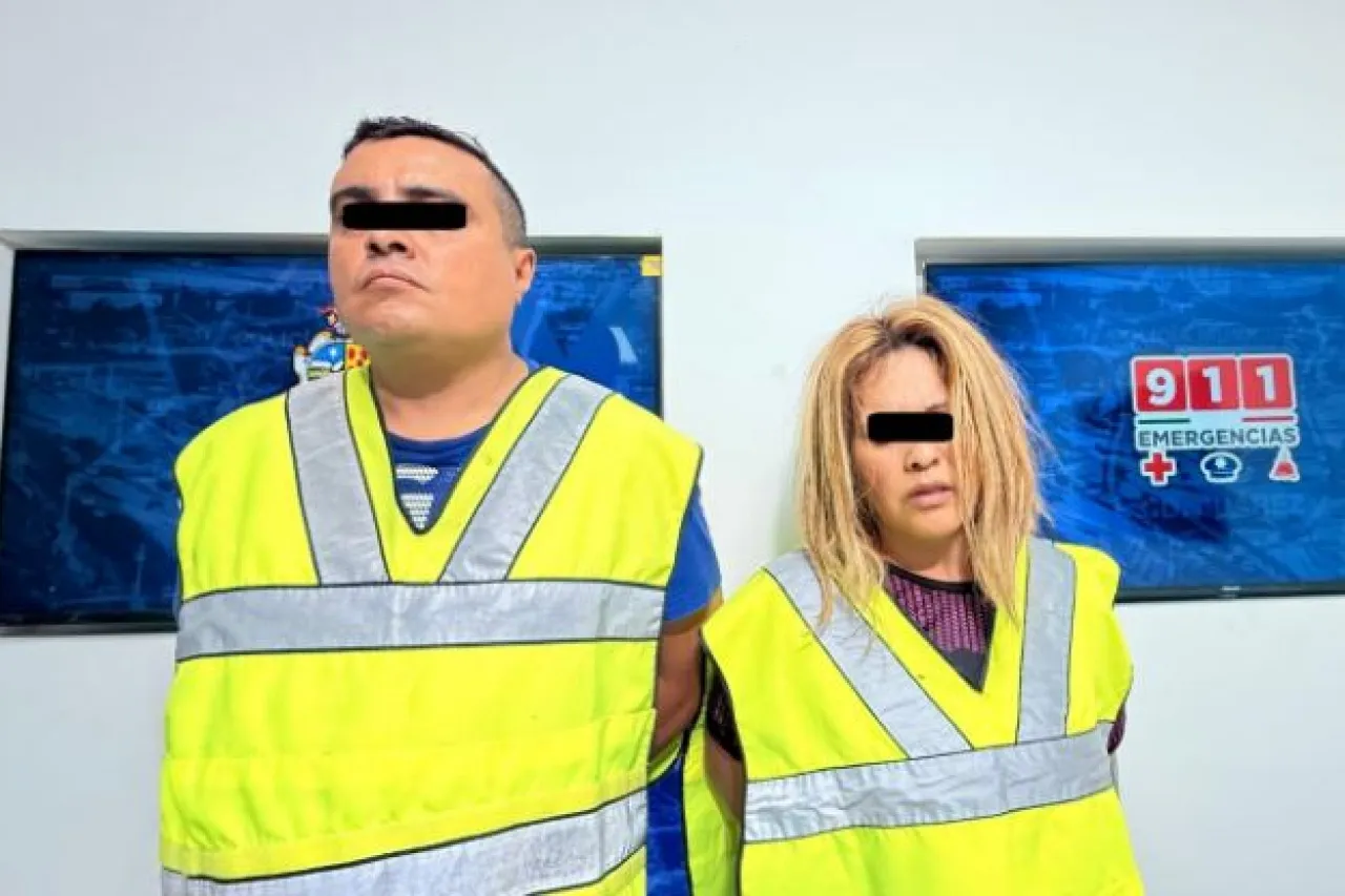 Detienen a pareja con un kilo de cocaína y mil dólares en Juárez
