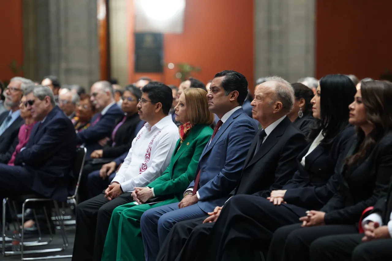 Cortesía