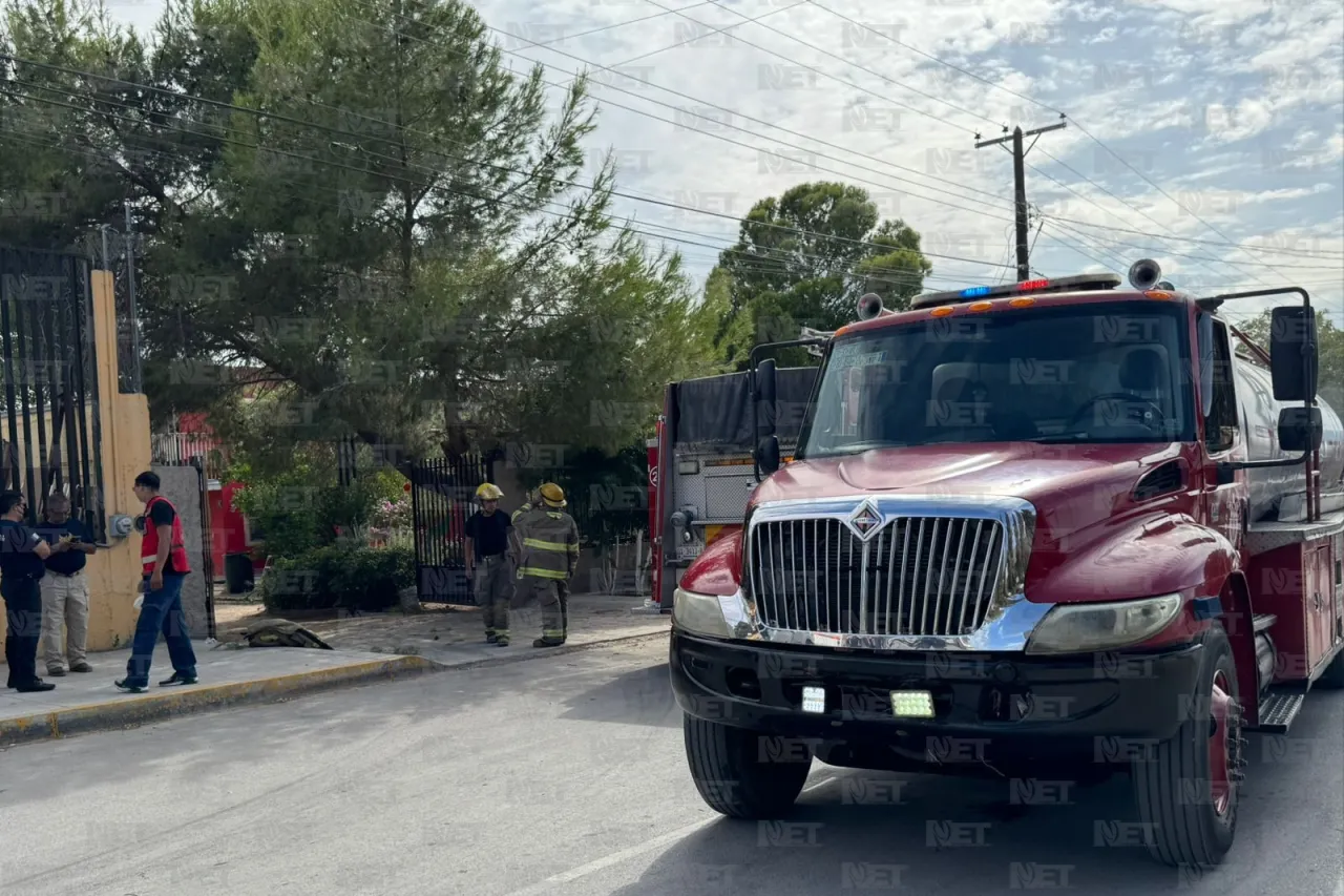 Arde casa en El Granjero