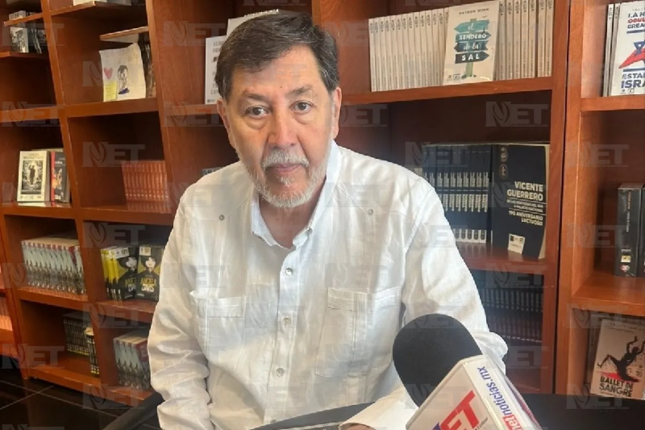 Adrián Macías