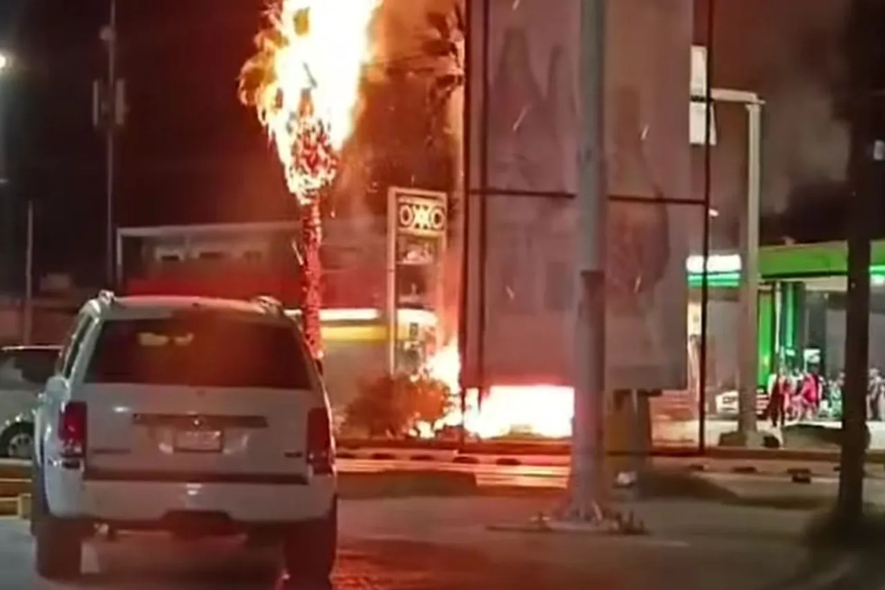 Video: Aparatoso choque en la Tecnológico deja 5 personas sin vida