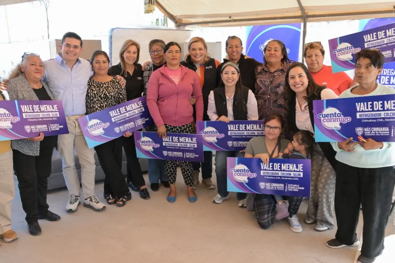 Apoya Maru a madres de familia afectadas por lluvias en la capital