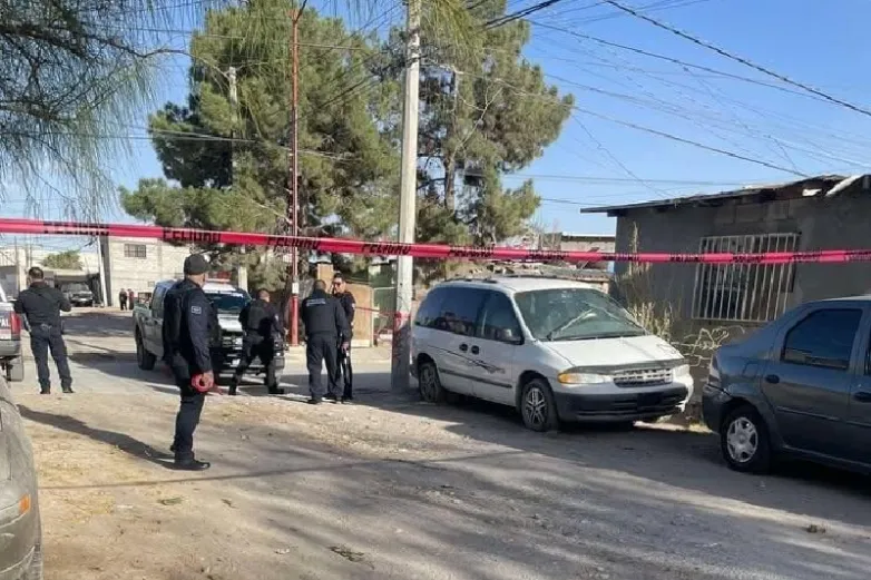 Balean a pareja en la Tierra y Libertad; muere hombre