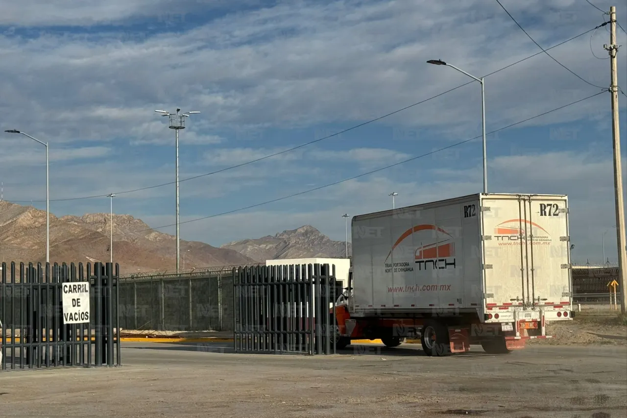 Puentes y aduanas abiertas, continúa presencia de agricultores en Ciudad Juárez