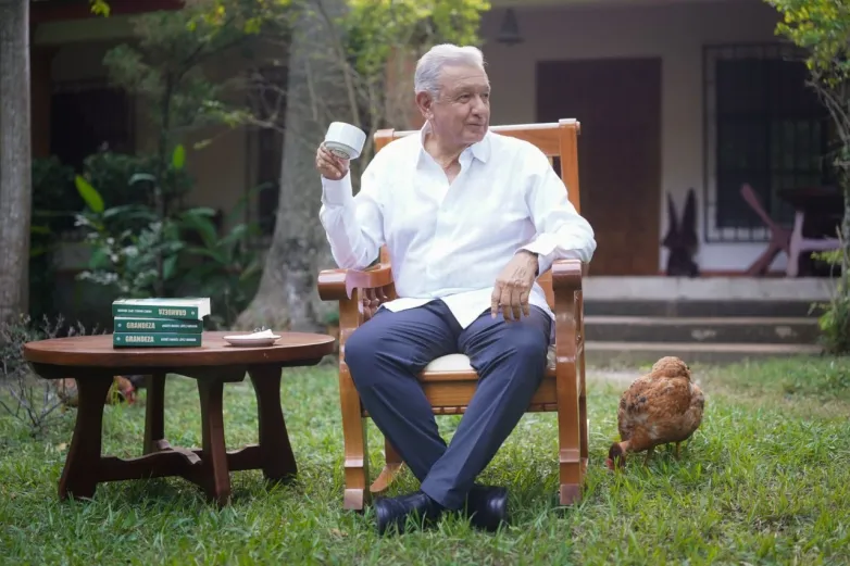 Reaparece AMLO en redes y muestra su respaldo a Sheinbaum 