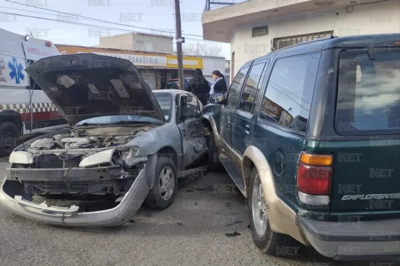 Calculan más de 300 mp en dañados en solo 3 autos tras choque de ebria