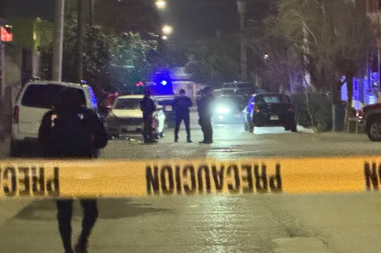 Disparan a tres y mueren dos en la Infonavit Tecnológico