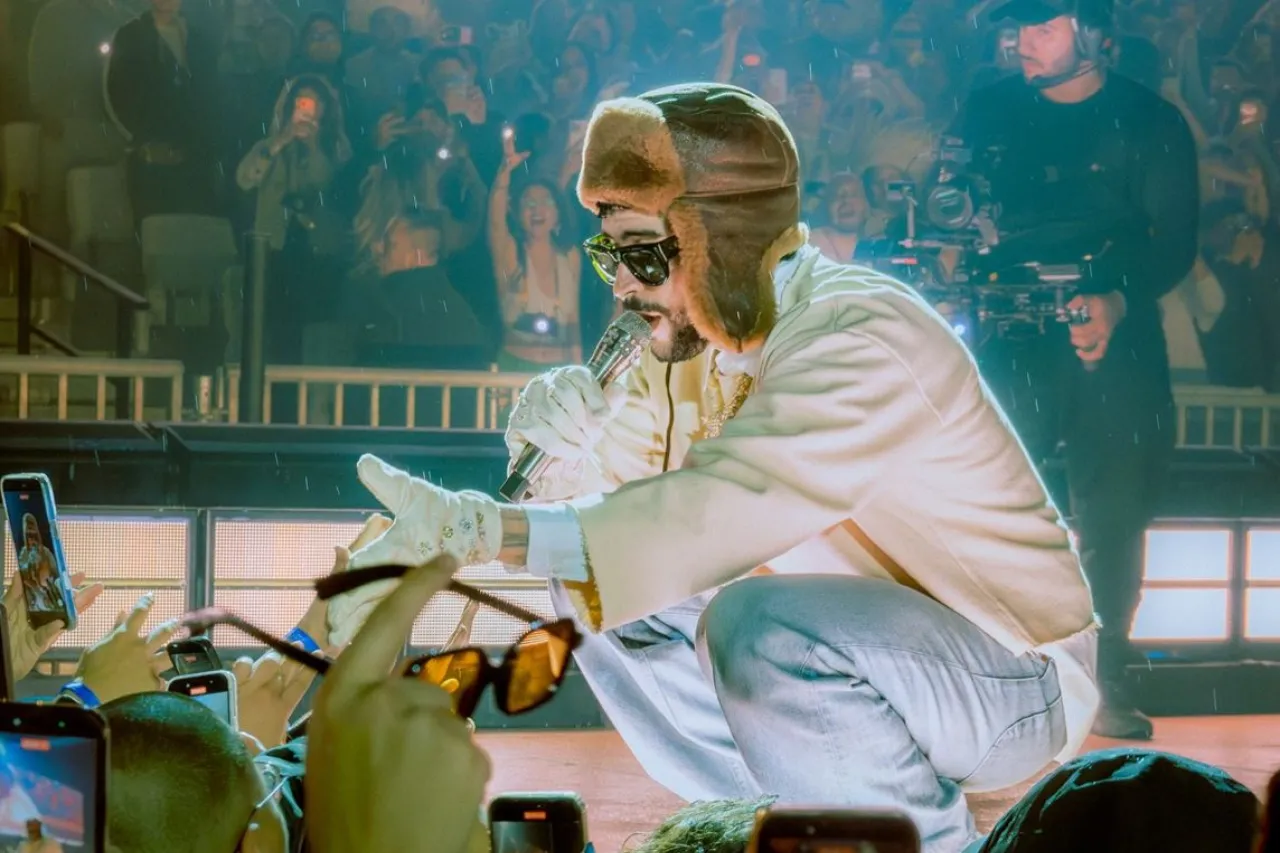 Bad Bunny y Grupo Frontera hacen historia en concierto de CDMX