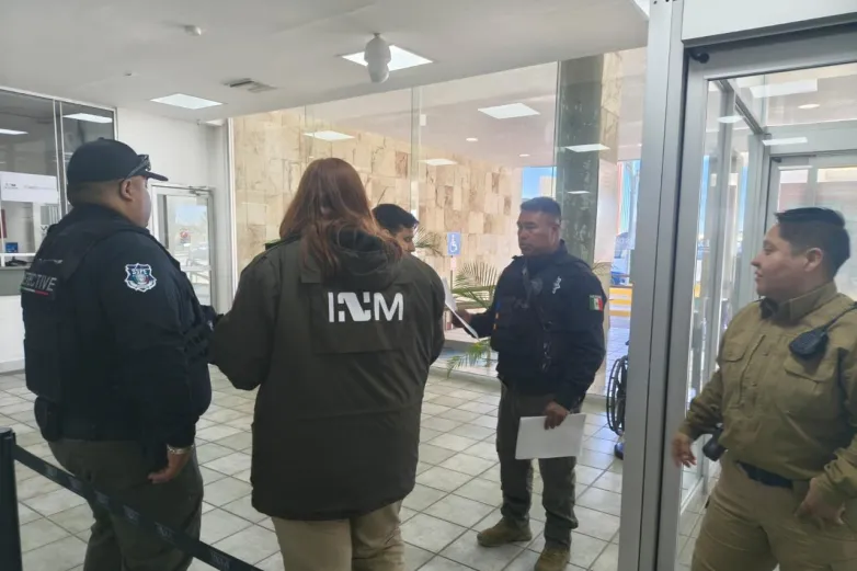 Rescatan en la Felipe Ángeles a 7 personas retenidas en una vivienda