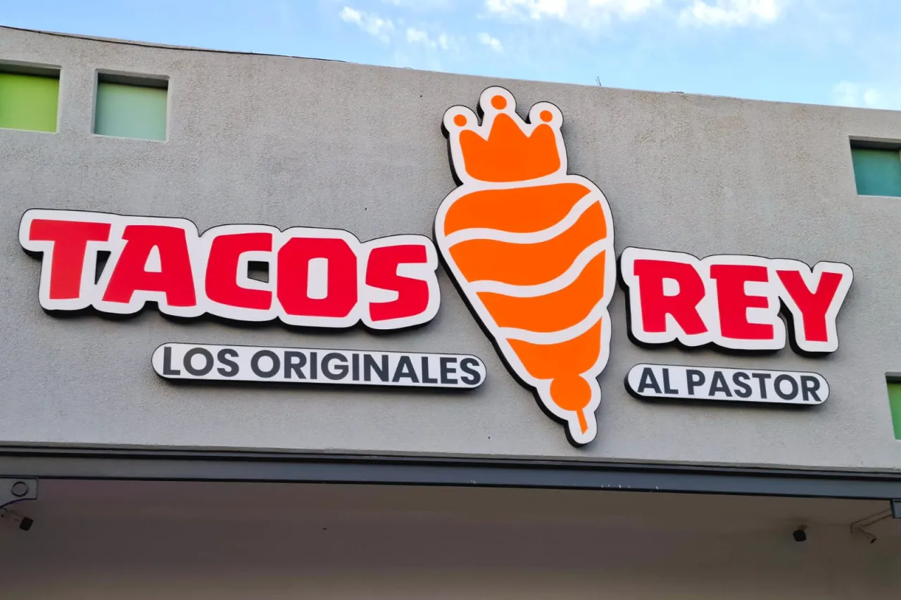 Tacos Rey realiza una generosa donación para fin de año