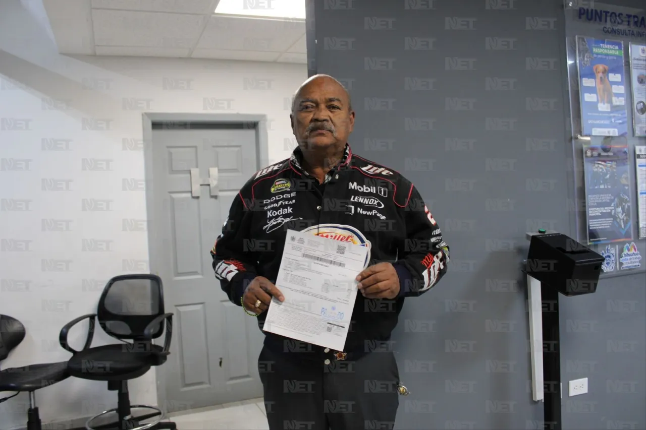 Llega primer contribuyente del Predial desde la 1:20 de la mañana en Chihuahua