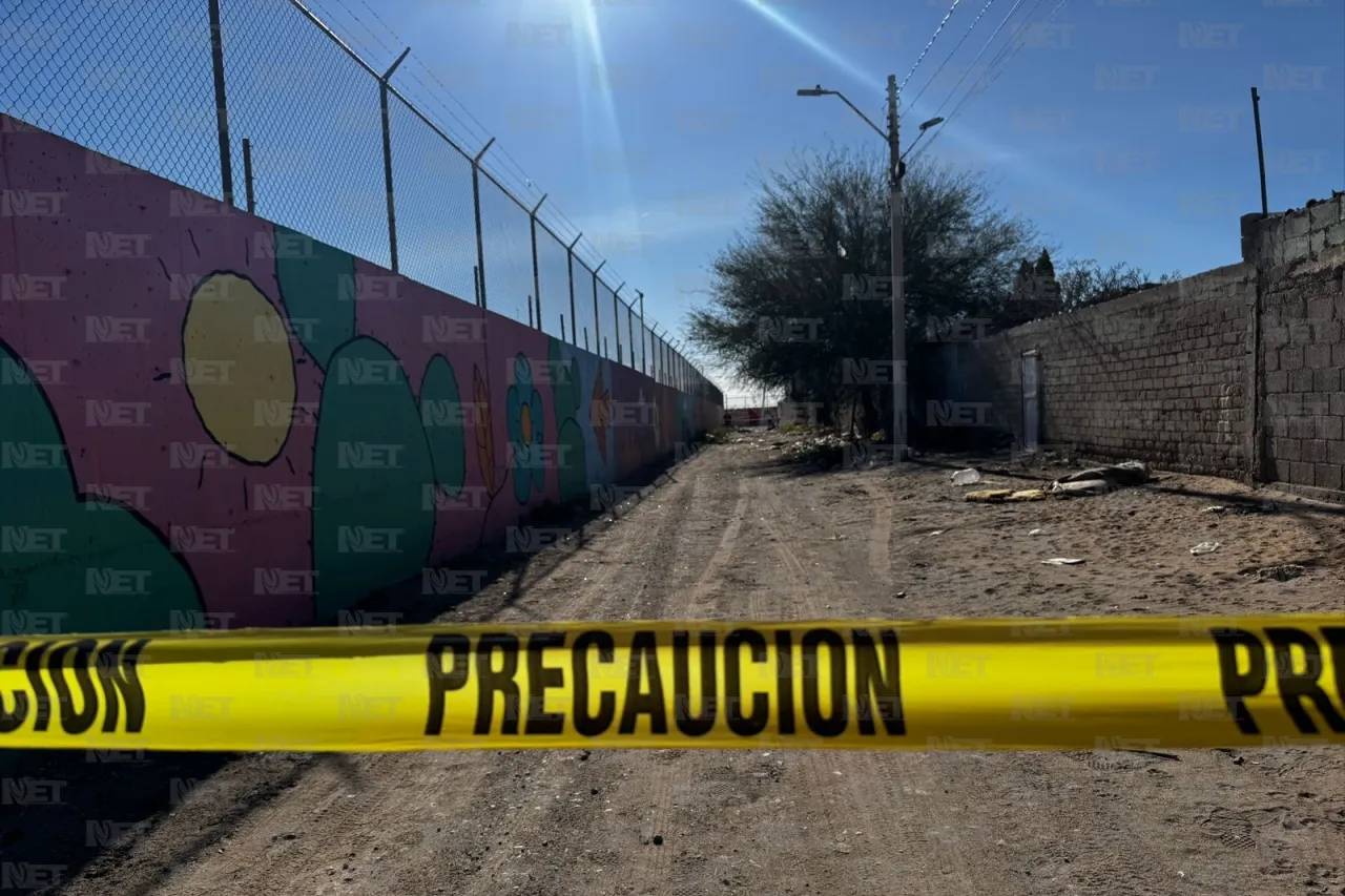 Dejan tirados dos cuerpos detrás de barda del aeropuerto de Juárez