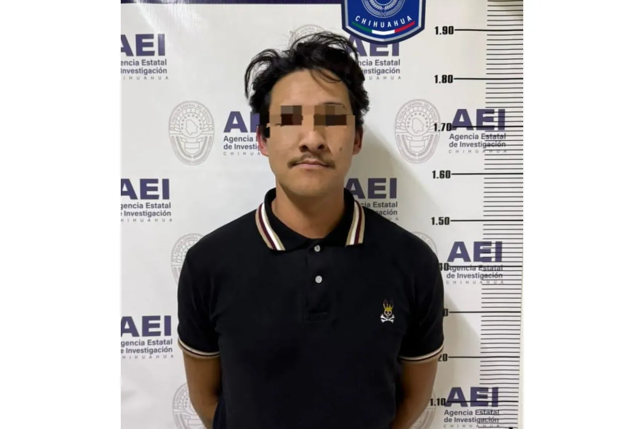 Chihuahua: Le presentan cargos por posesión de narcóticos y arma de fuego