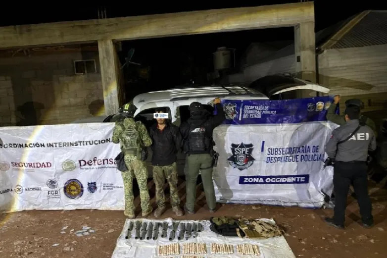 Sonorense cae en Moris con explosivos