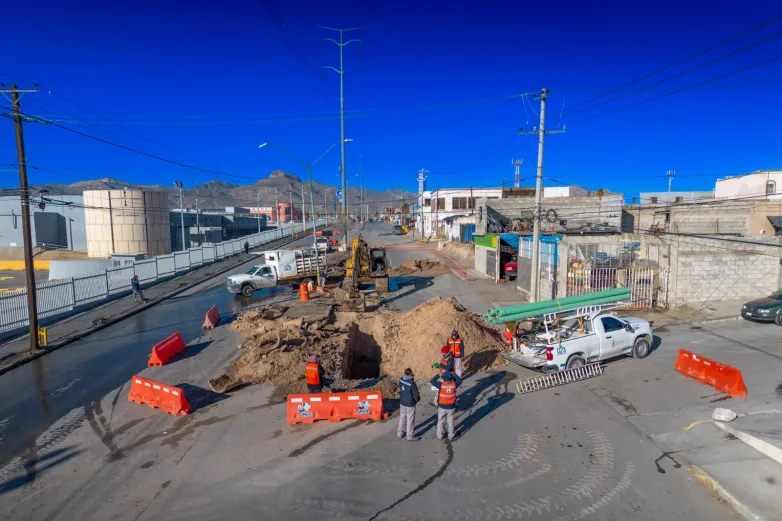 Continúa JMAS trabajos de reparación de 18 hundimientos