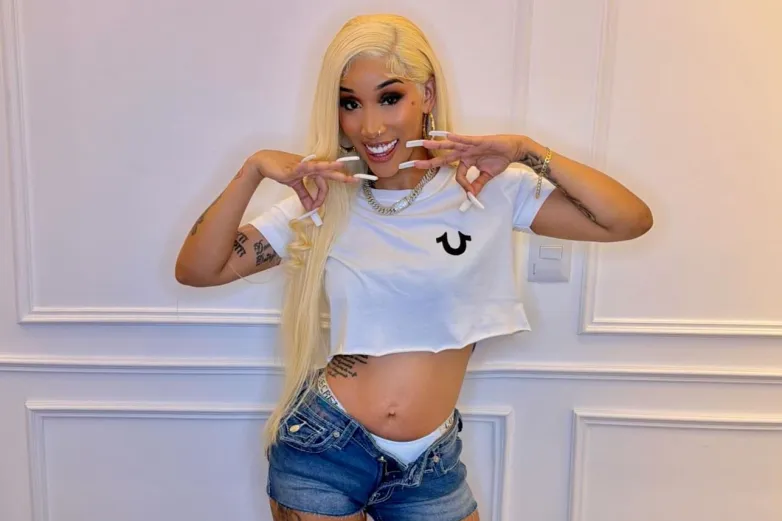 Balean a famosa cantante en intento de asalto 