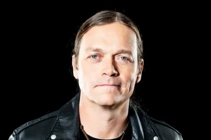 Muere Brad Arnold, líder y vocalista de 3 Doors Down