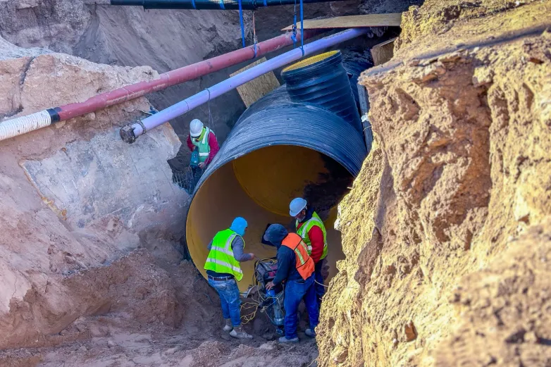 Colector Viñedos registra 96% de avance en su reposición