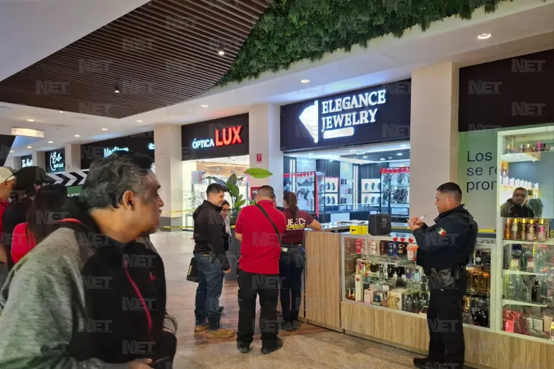 Roban joyería en Plaza Alameda
