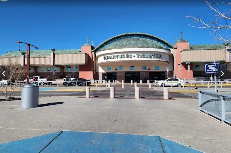 Aeropuerto de El Paso concentra más carga que Juárez