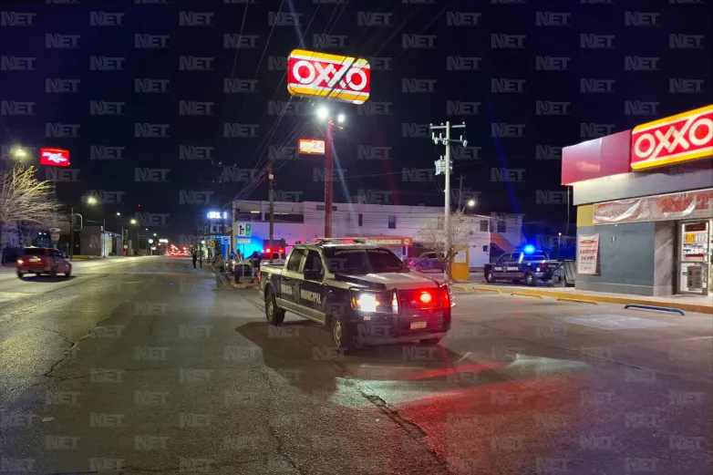 Asaltan tienda de convenciencia: Se llevan 5 mil pesos