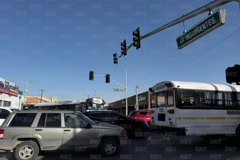 Impulsa Juárez semáforos inteligentes con monitoreo de tráfico y clima