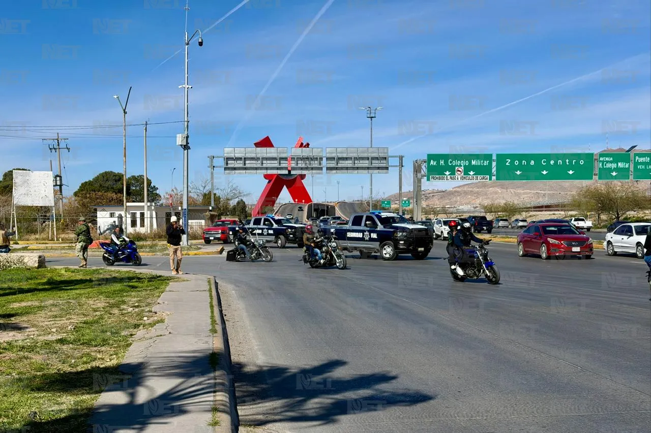 Celebran Ejército y motociclistas mes militar con rodada en Juárez