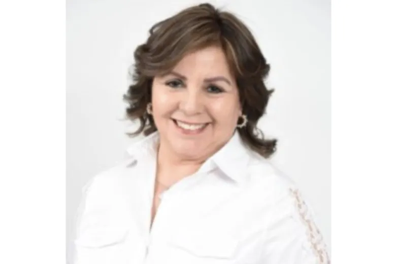 Sufre alcaldesa de Bacanora ataque armado en carretera; muere su hijo