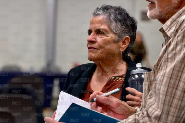 Presenta socióloga 'Petty' Guerrero su libro en Juárez