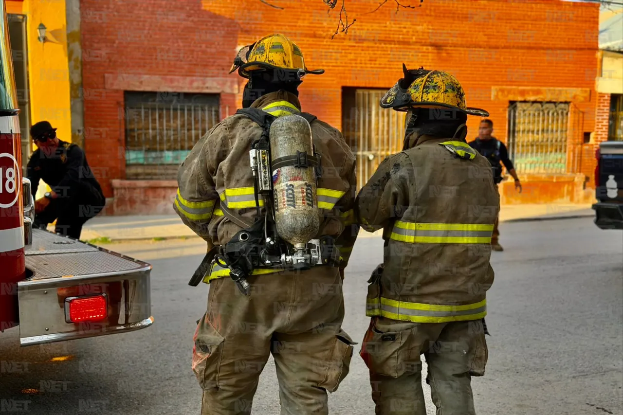 Combaten incendio en domicilio de la calle Ignacio de la Peña