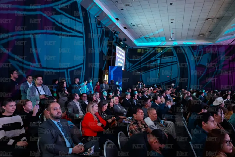 Respaldan Fuerzas Armadas y poderes informe de gobernadora