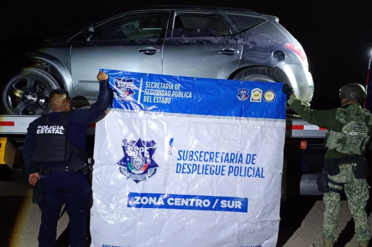 Localiza SSPE auto con droga y parma de fuego en Chihuahua
